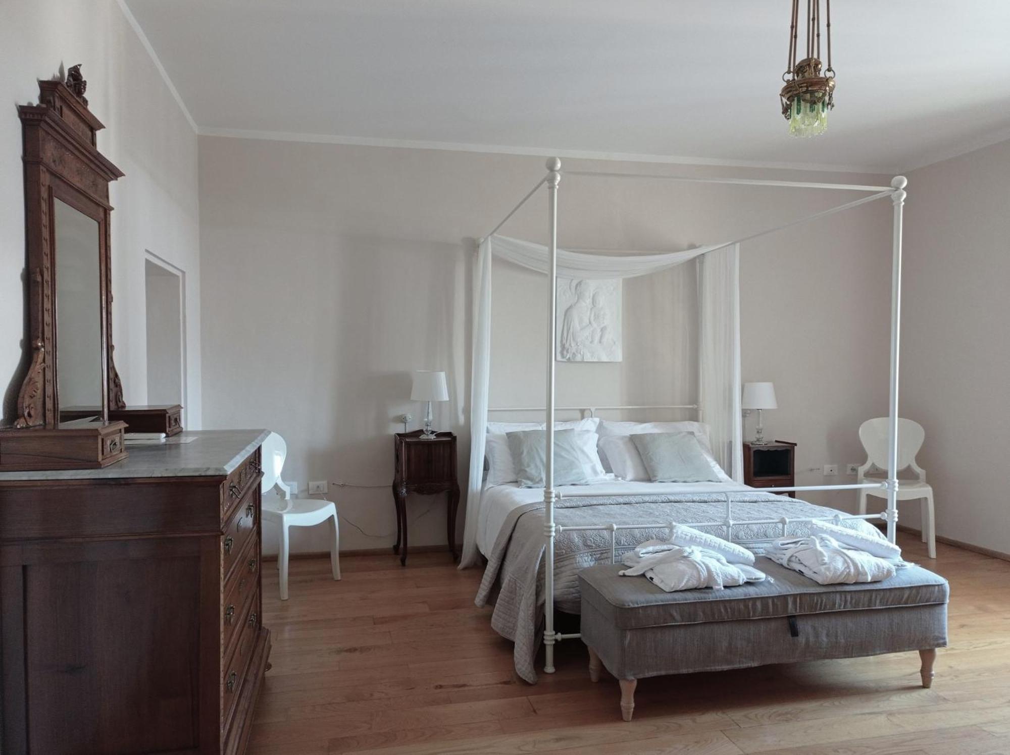 B&B Palazzo Mattei Novafeltria ภายนอก รูปภาพ